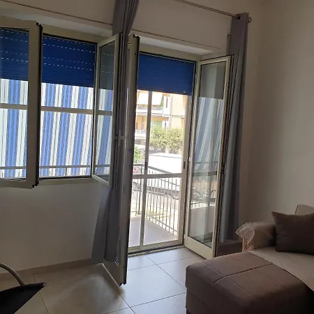 Apartment Serapo Mare